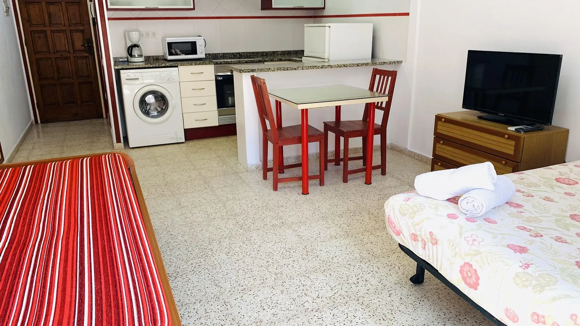 Eva Apartments Lloret de Mar