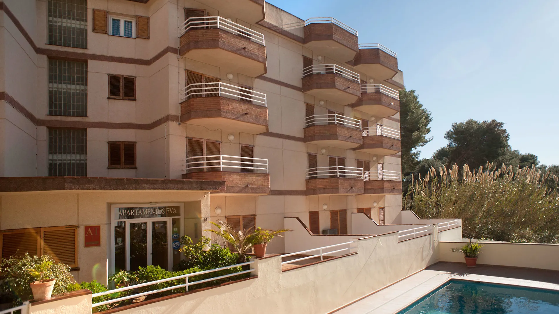 Eva Apartments Lloret de Mar